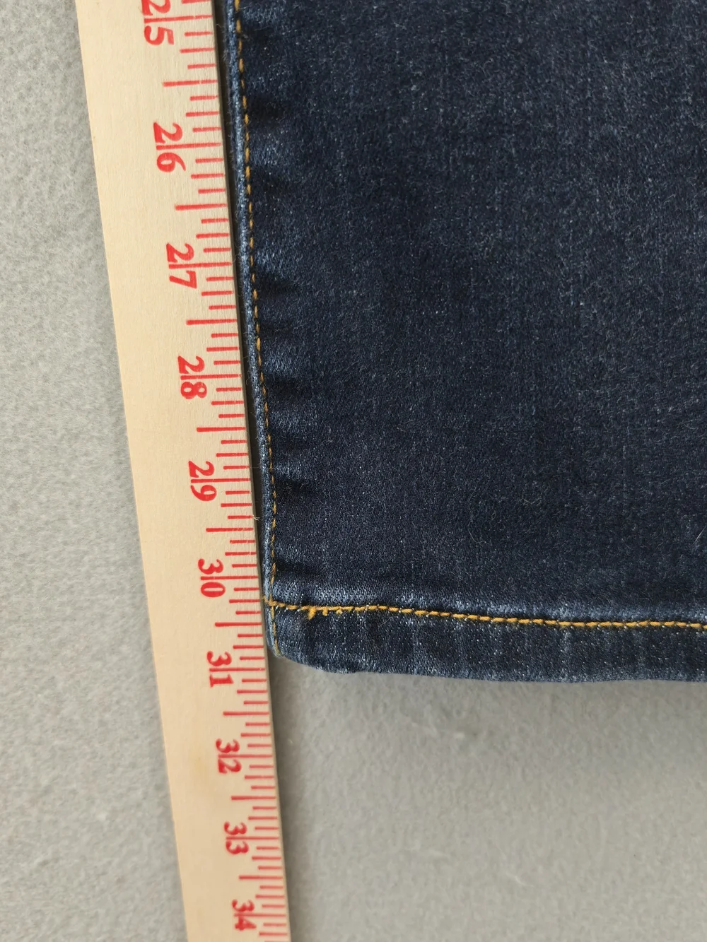 Judy Blue Mid Rise Bootcut Jeans Size 9/29 Dark Wash NWT